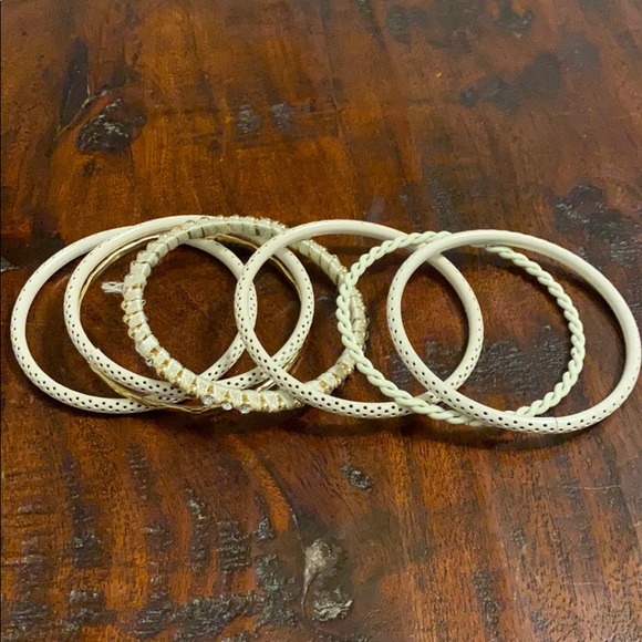 Bangles - Picture 2 of 6